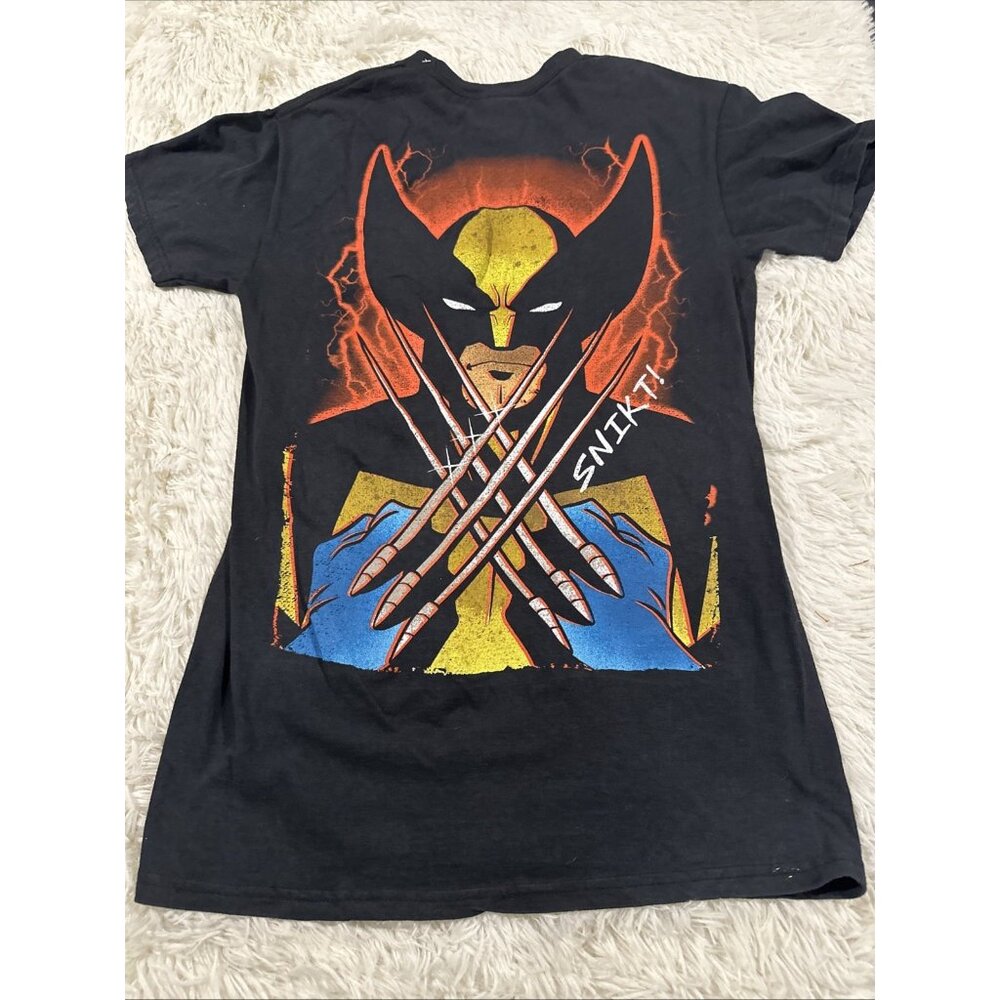 Marvel Studios mens Small NWT Wolverine Tee Snikt Graphic print